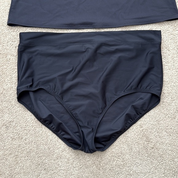 Lands' End Mock Neck High Waist Wireless Black Tankini & Bottom Swimsuit Set 18 - Picture 3 of 10